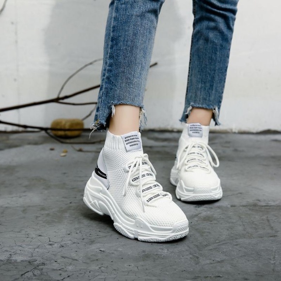 BASSO.CO Sneakers - Picture 2 of 3